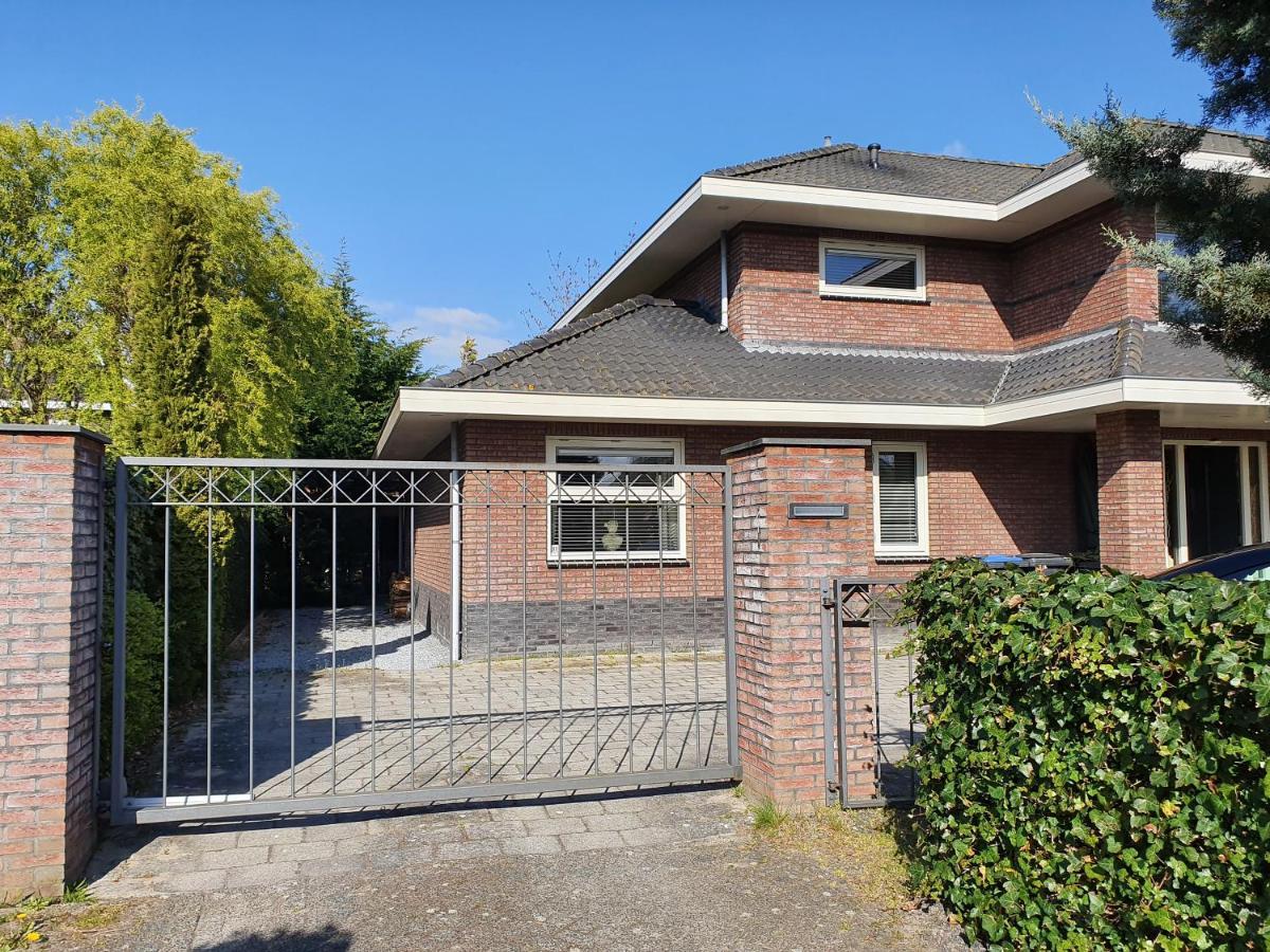 Bed and Breakfast Casa Lely Lelystad Esterno foto