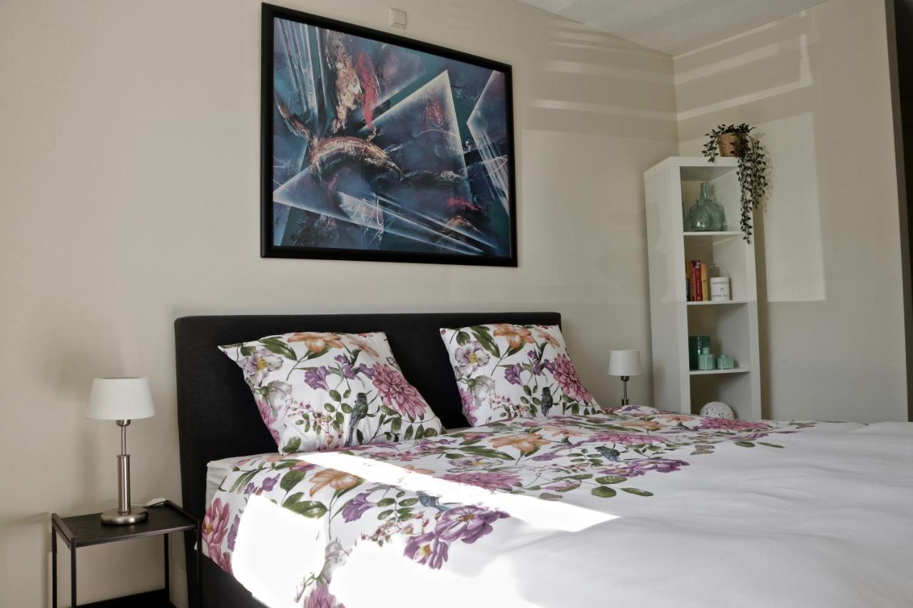 Bed and Breakfast Casa Lely Lelystad Esterno foto